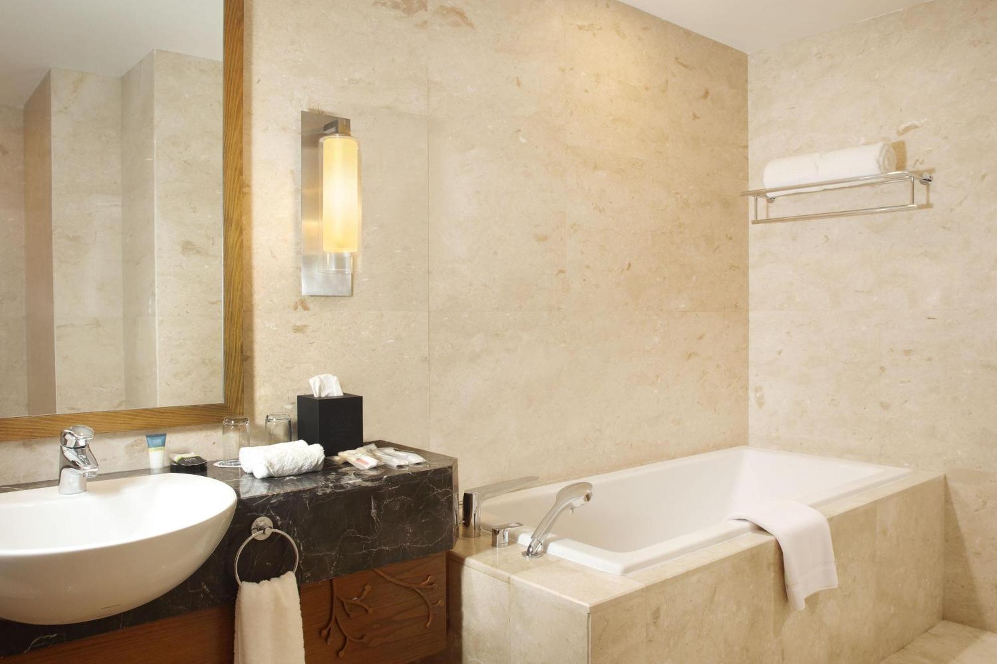 Four Points By Sheraton Manado Eksteriør bilde