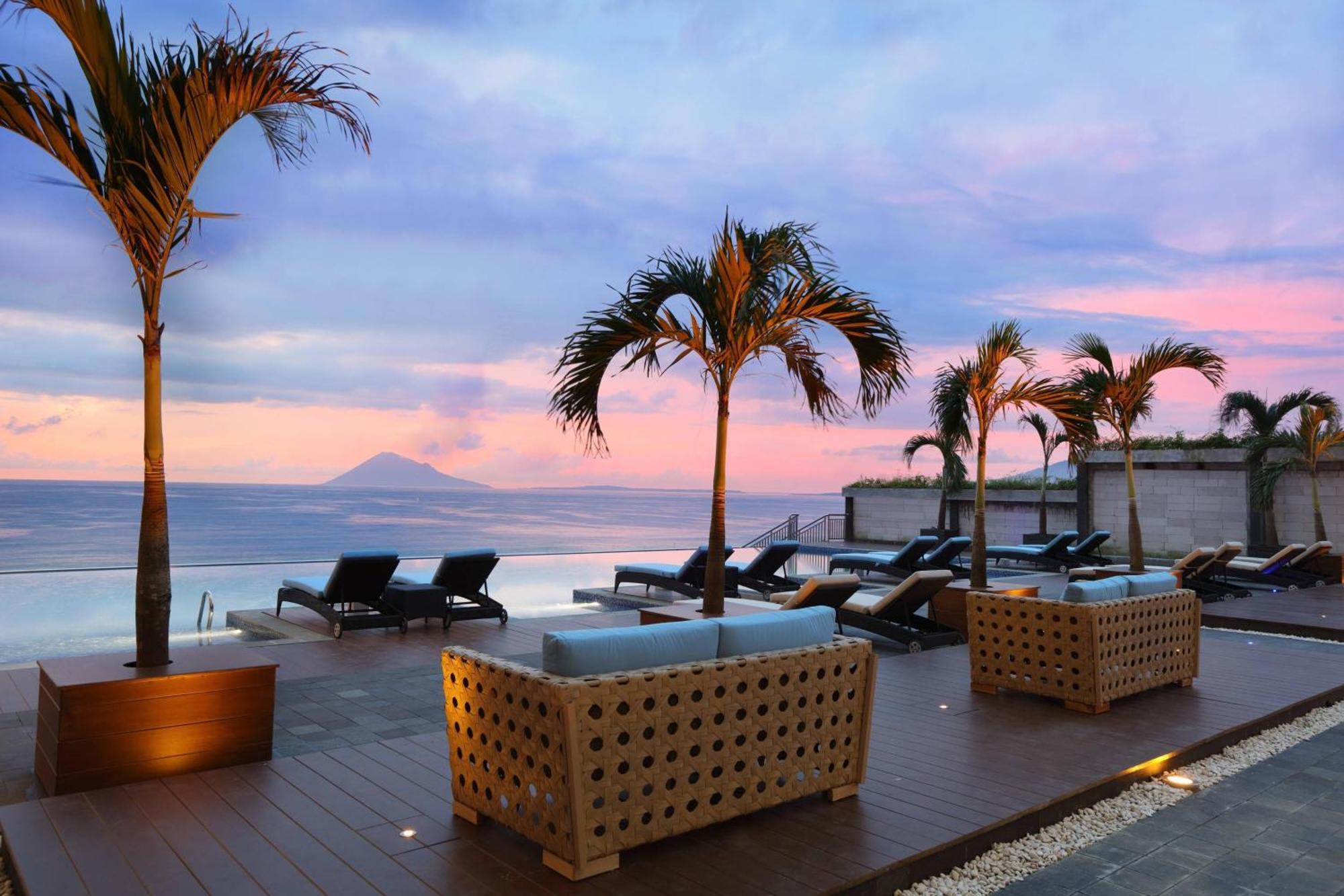 Four Points By Sheraton Manado Eksteriør bilde