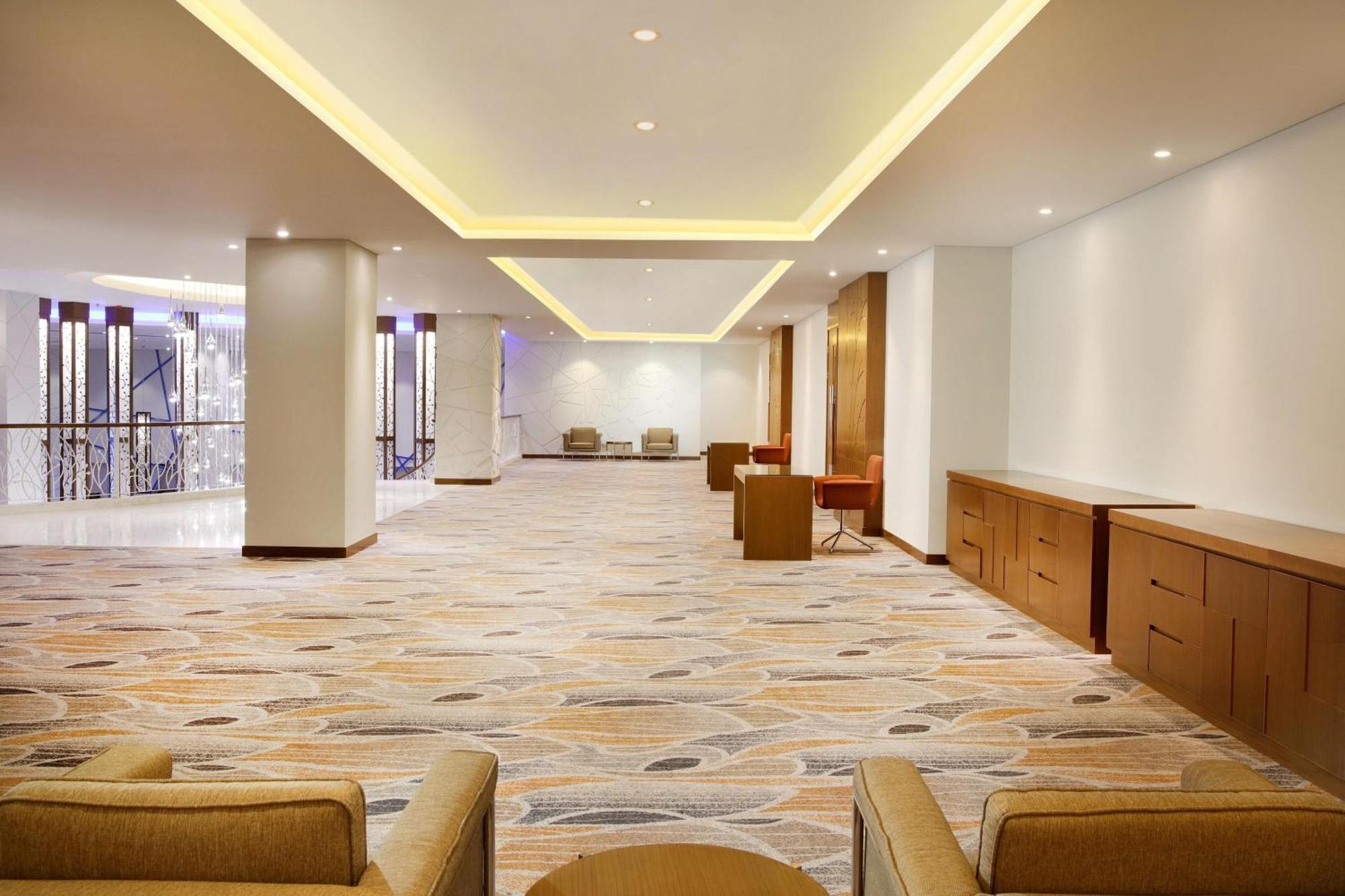 Four Points By Sheraton Manado Eksteriør bilde