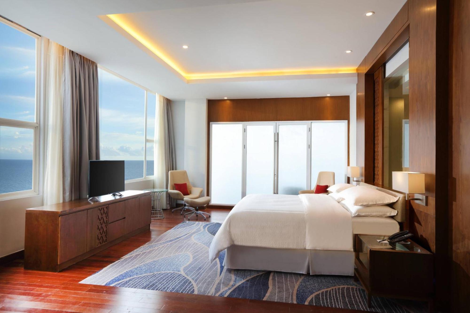 Four Points By Sheraton Manado Eksteriør bilde