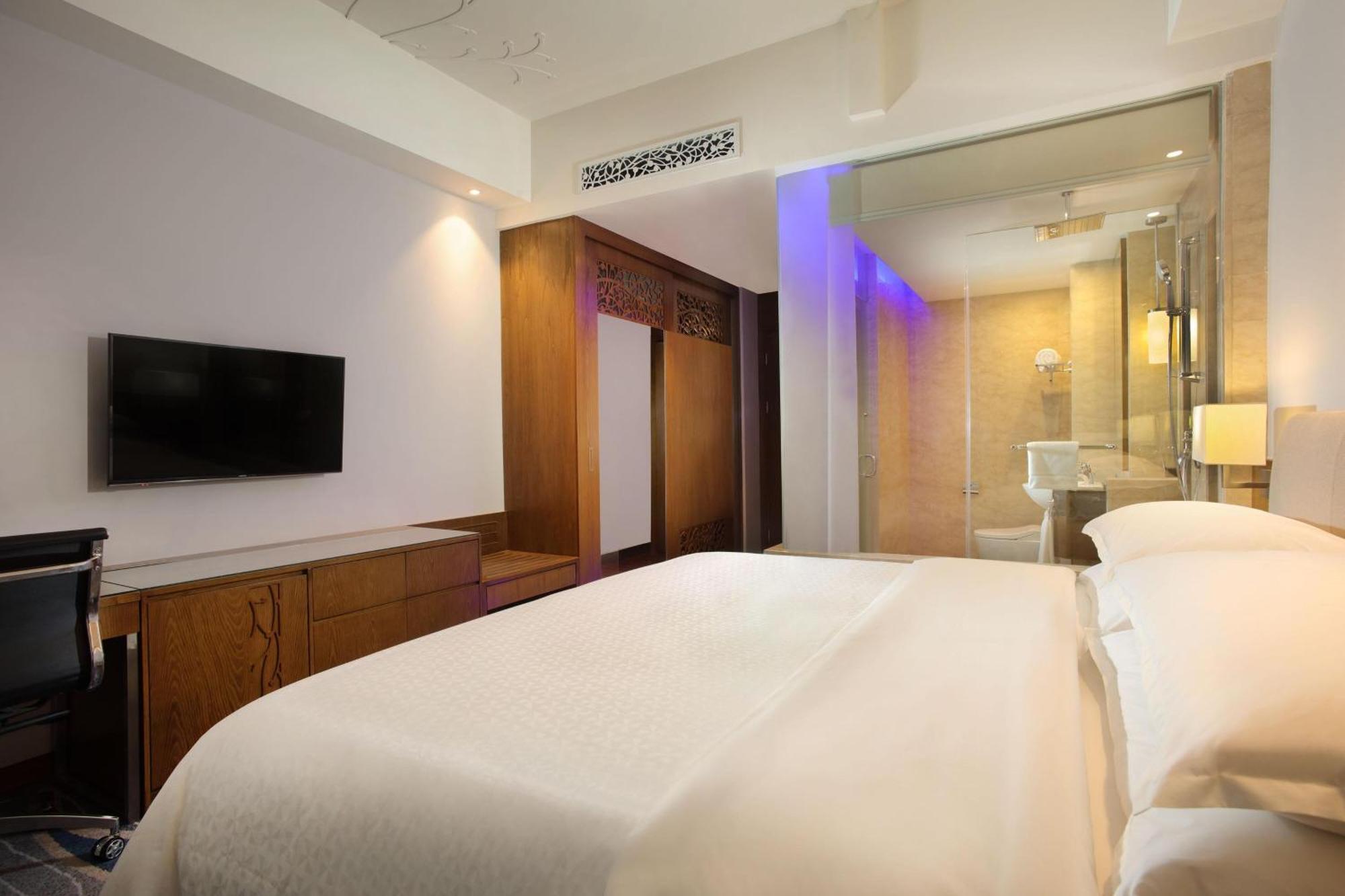 Four Points By Sheraton Manado Eksteriør bilde
